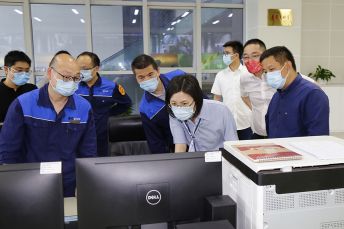 2022年5月31日，執(zhí)法局副局長孫丹青來司調(diào)研公司垃圾處置情況